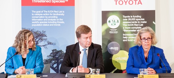 Toyota and IUCN employees on a panel