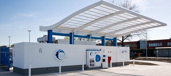 Hydrogen fueling station
