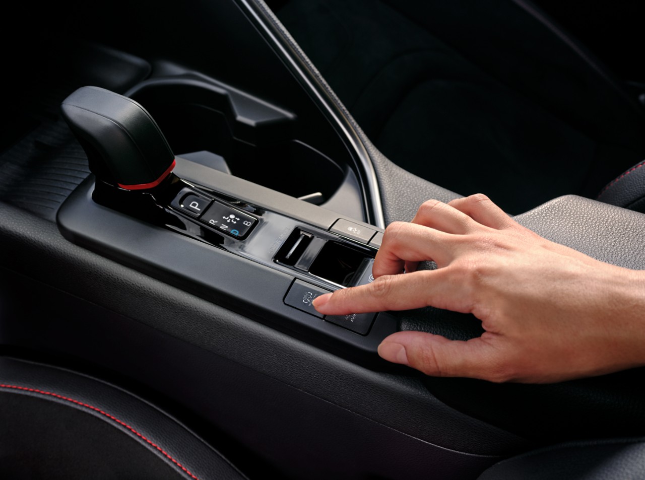C-HR Switching Driving Modes