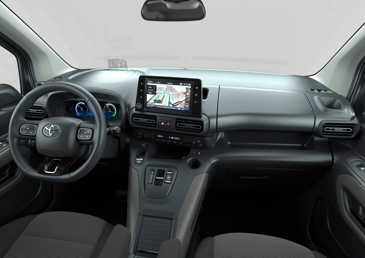 20210504-proace-city-verso-electric-interior-high